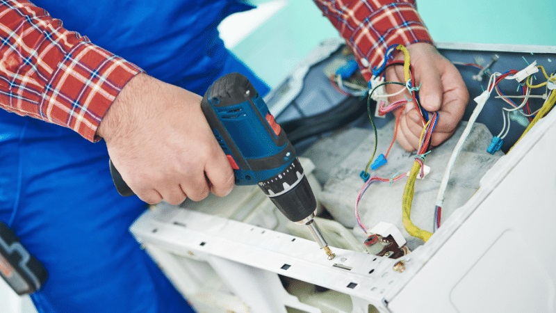 Gölbaşı Demirdöküm Demirdöküm çamaşır makinesi kart tamiri – Su almama arızası orijinal parça ile giderildi. - Teknik servis örneği